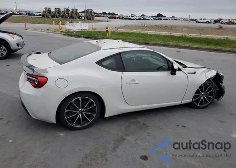 2018 Subaru Brz 2.0 Premium из США, поврежденный, VIN JF1ZCAB15J9602258
